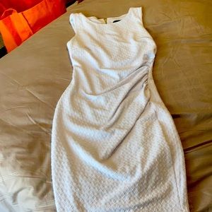 White dress, sleeveless, Bodycon